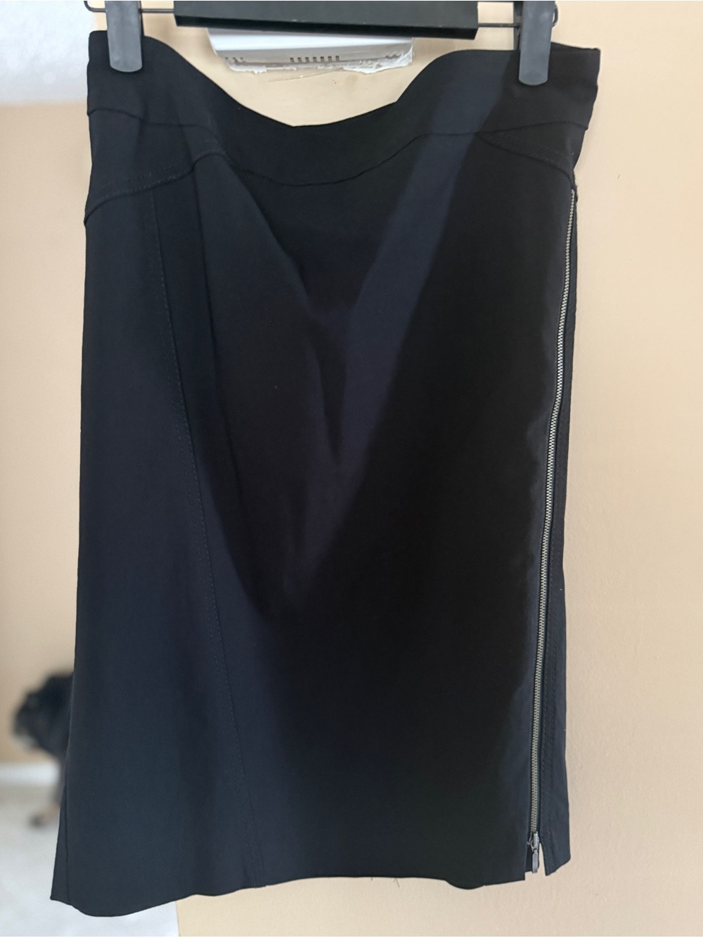 Renuar Black Pencil Skirt with Side Zipper